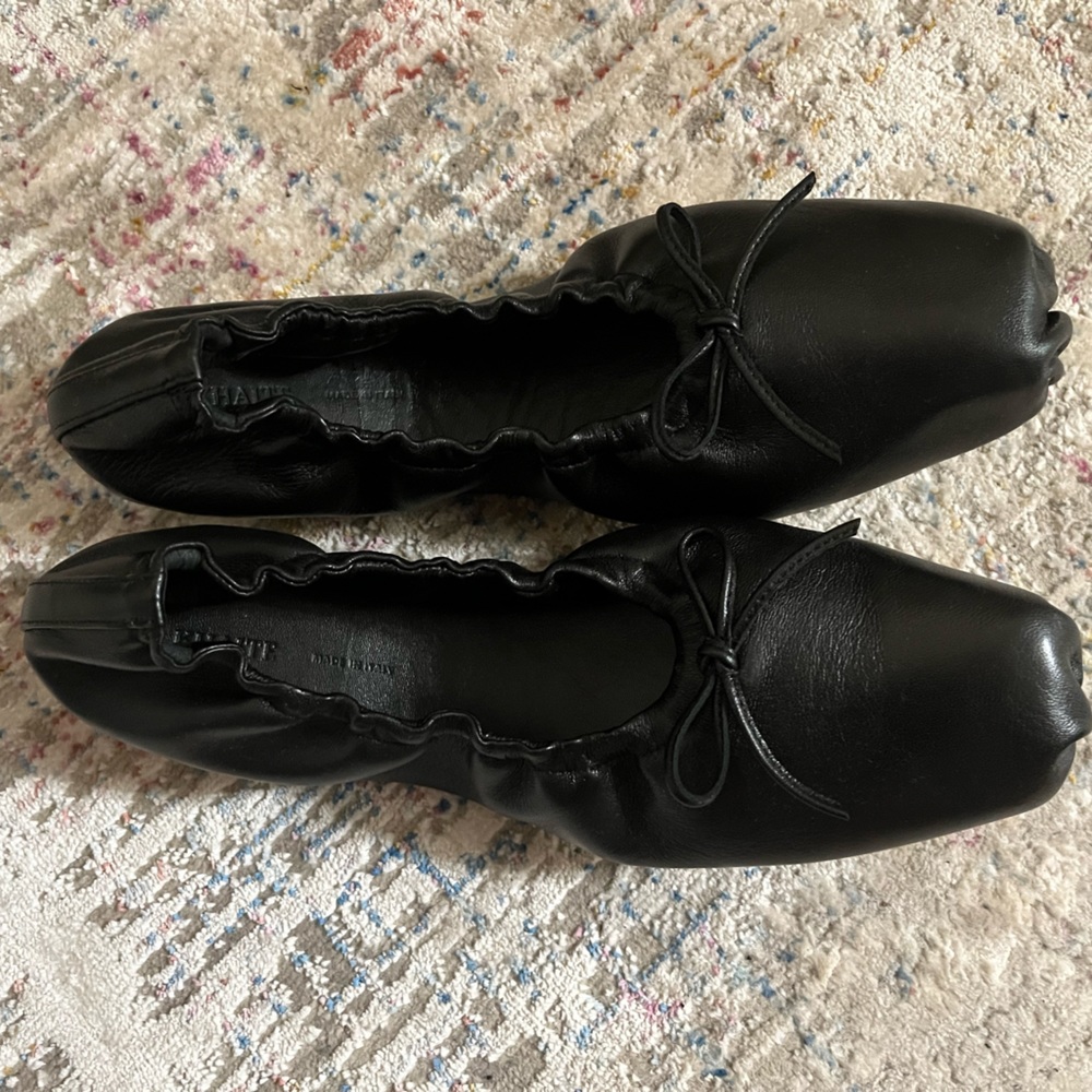 Khaite Ashland Bow-Embellished Italian Leather Ballet Flats in Black